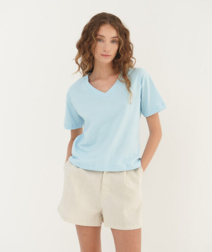 REMERA ALGODON CUELLO V