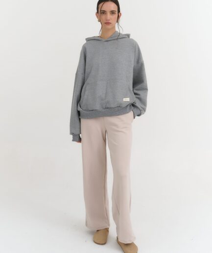 BUZO OVER FRIZA CON ETIQUETA