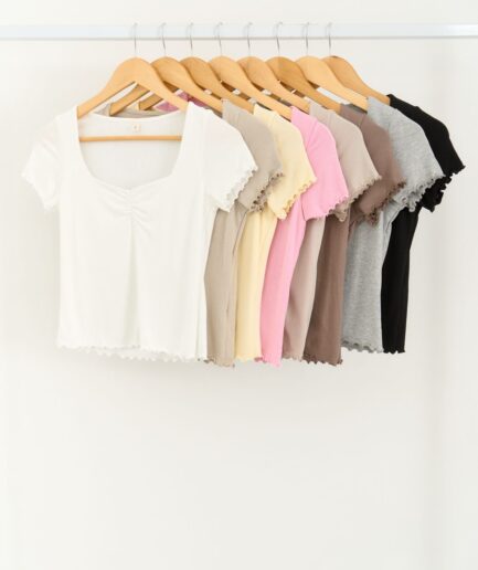 REMERA RIB CON RULOTE