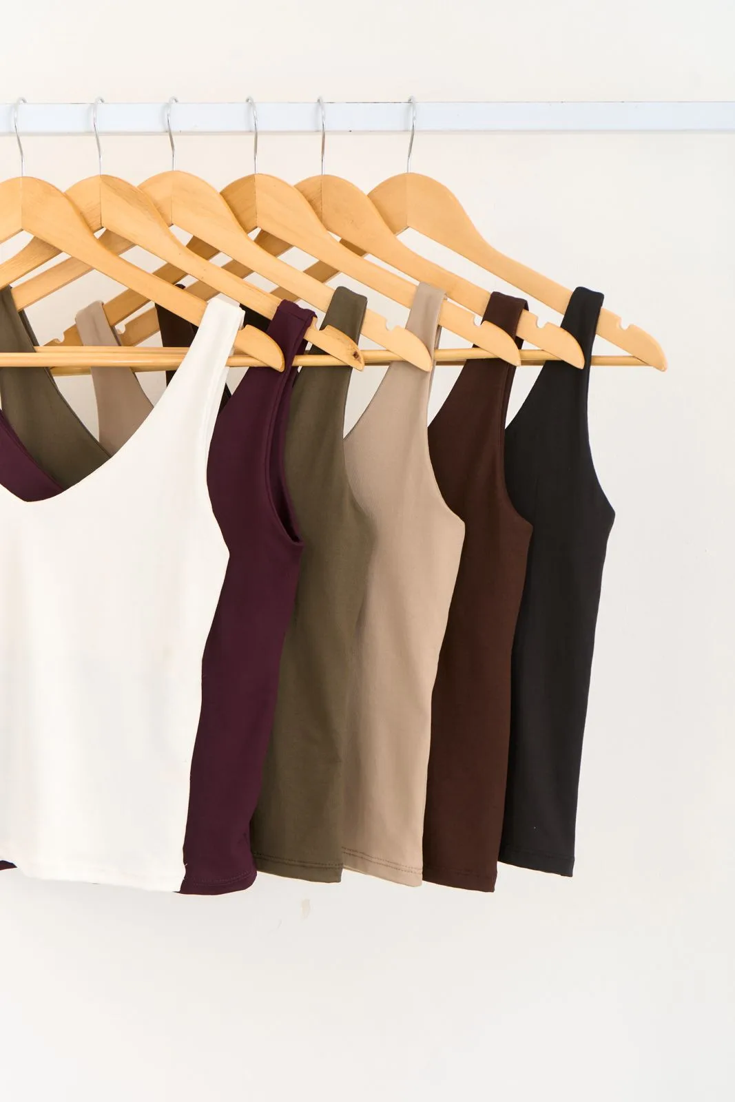 MUSCULOSA MODAL SOFT CUELLO V - Imagen 2