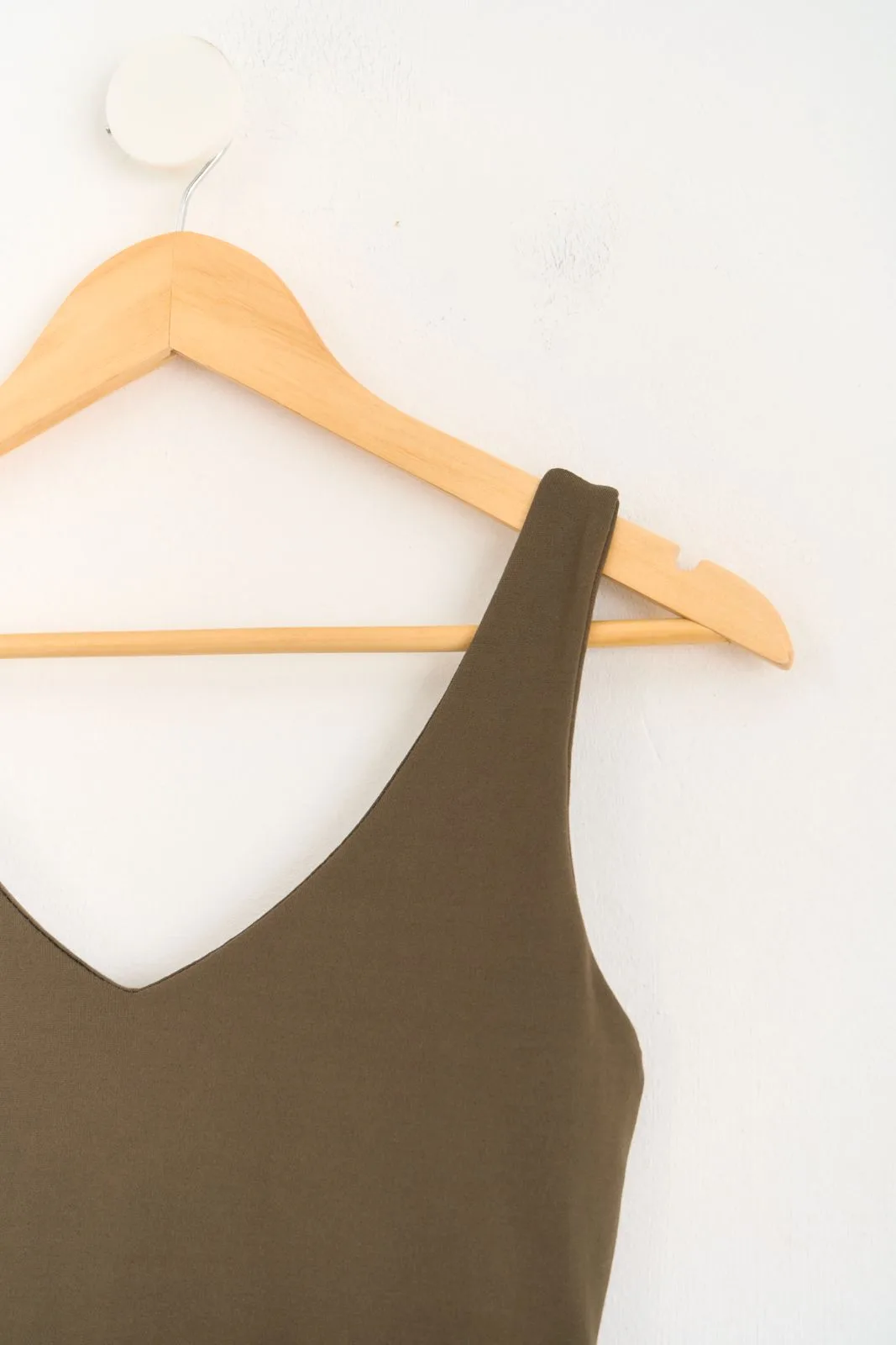 MUSCULOSA MODAL SOFT CUELLO V - Imagen 13