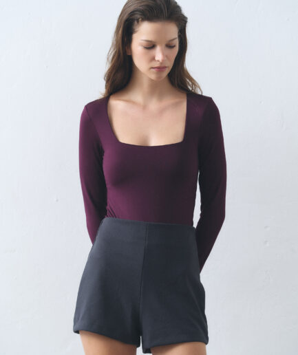 BODY ML MICROFIBRA ESCOTE CUADRADO