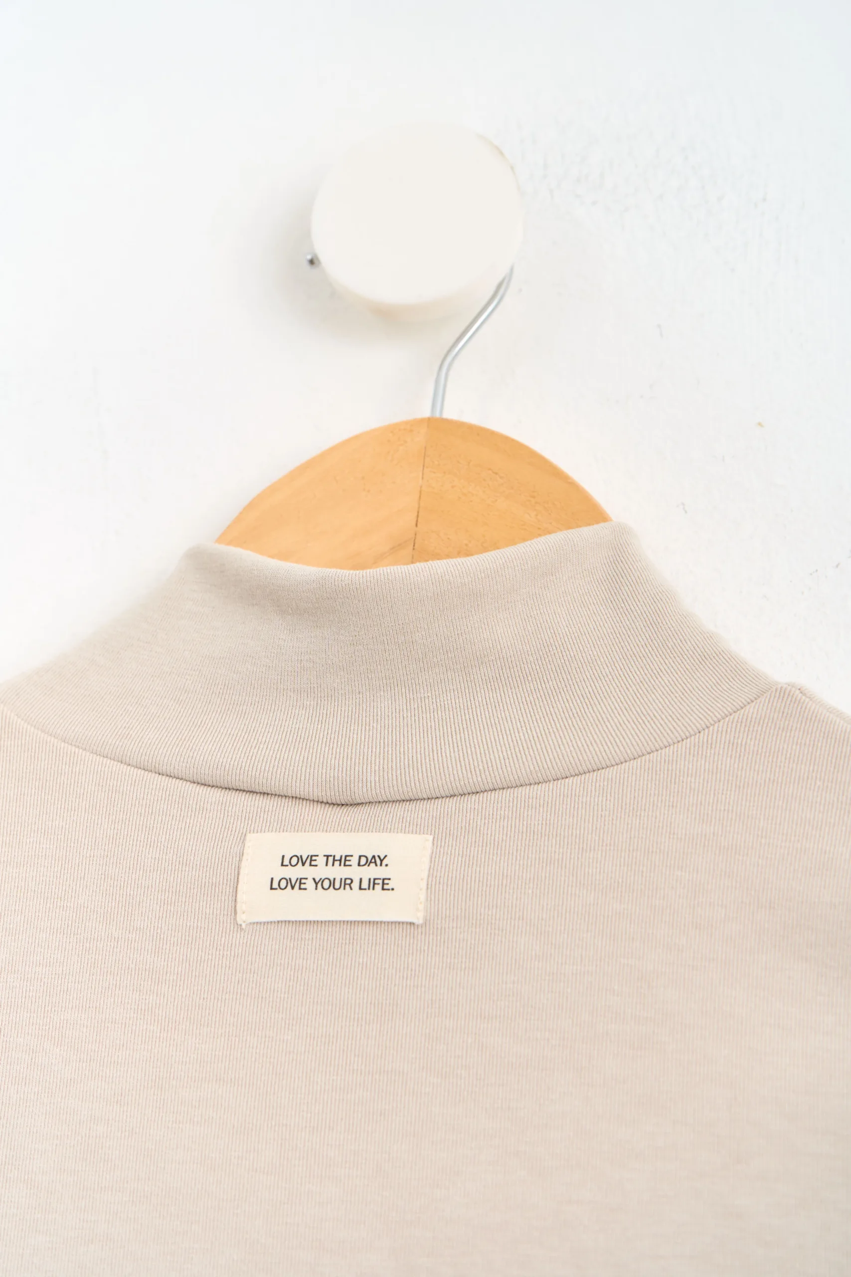 MEDIA POLERA RIB SOFT CON ETIQUETA - Imagen 5