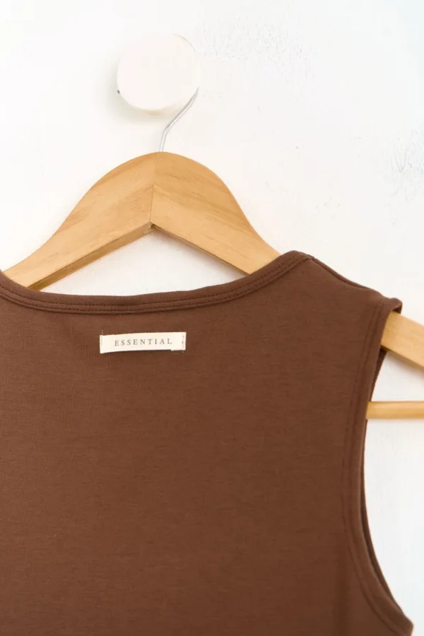 MUSCULOSA RIB CON ETIQUETA