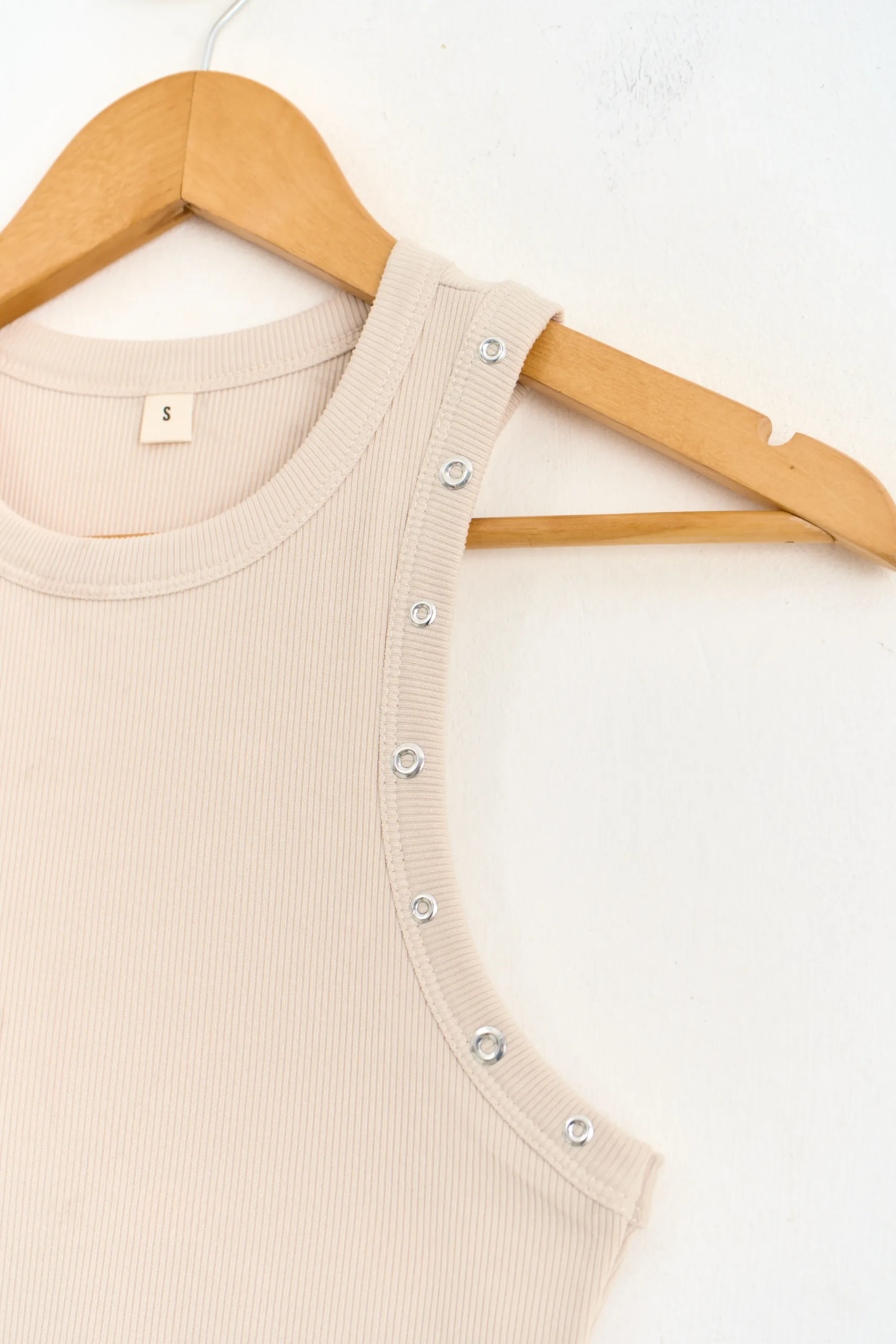 MUSCULOSA MORLEY CON HOTFIX - Imagen 6