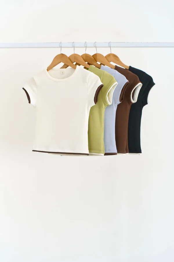 REMERA RIB COMBI