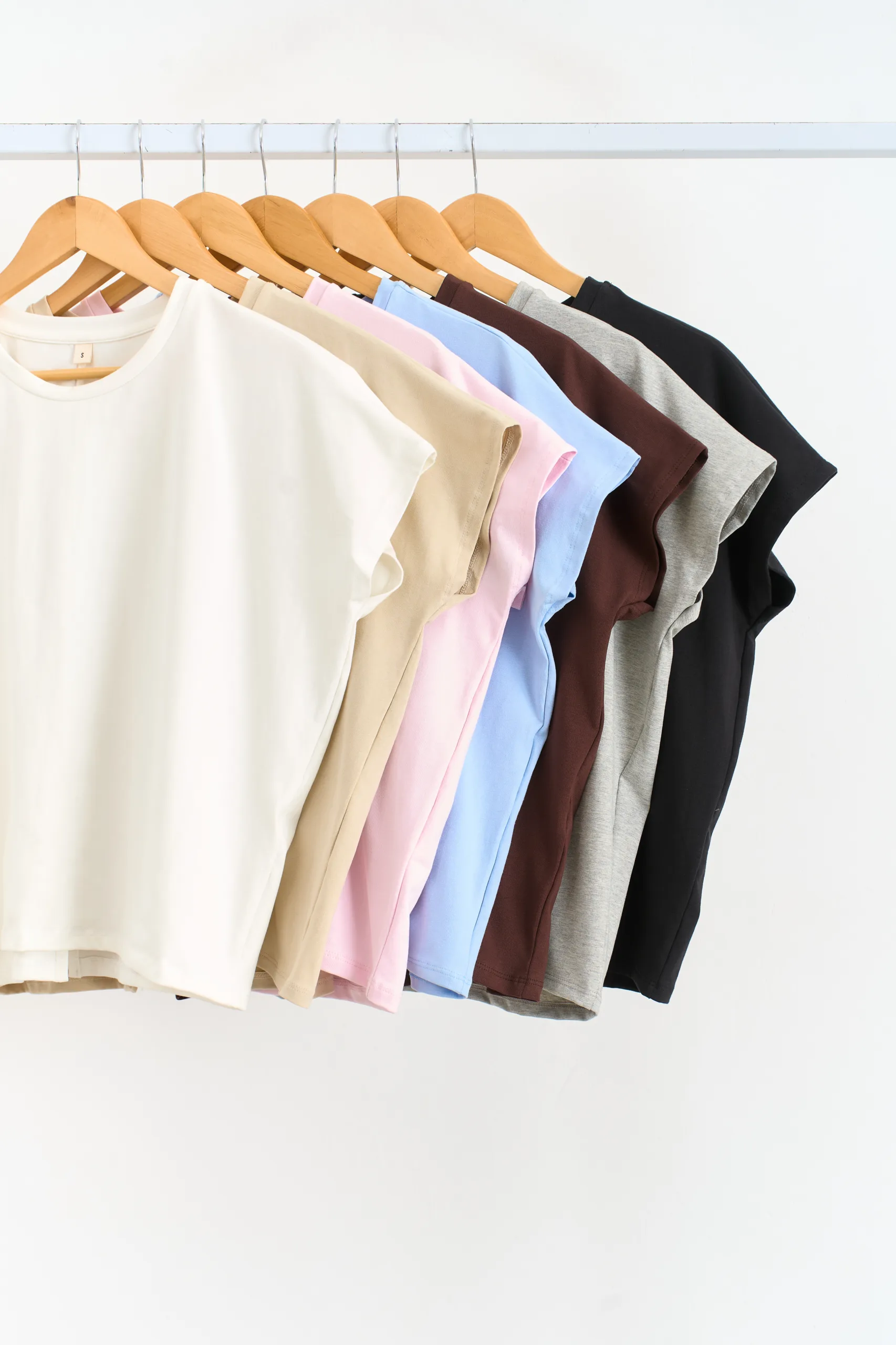 REMERA ALG FRESCO PREMIUM CON TAJO - Imagen 3